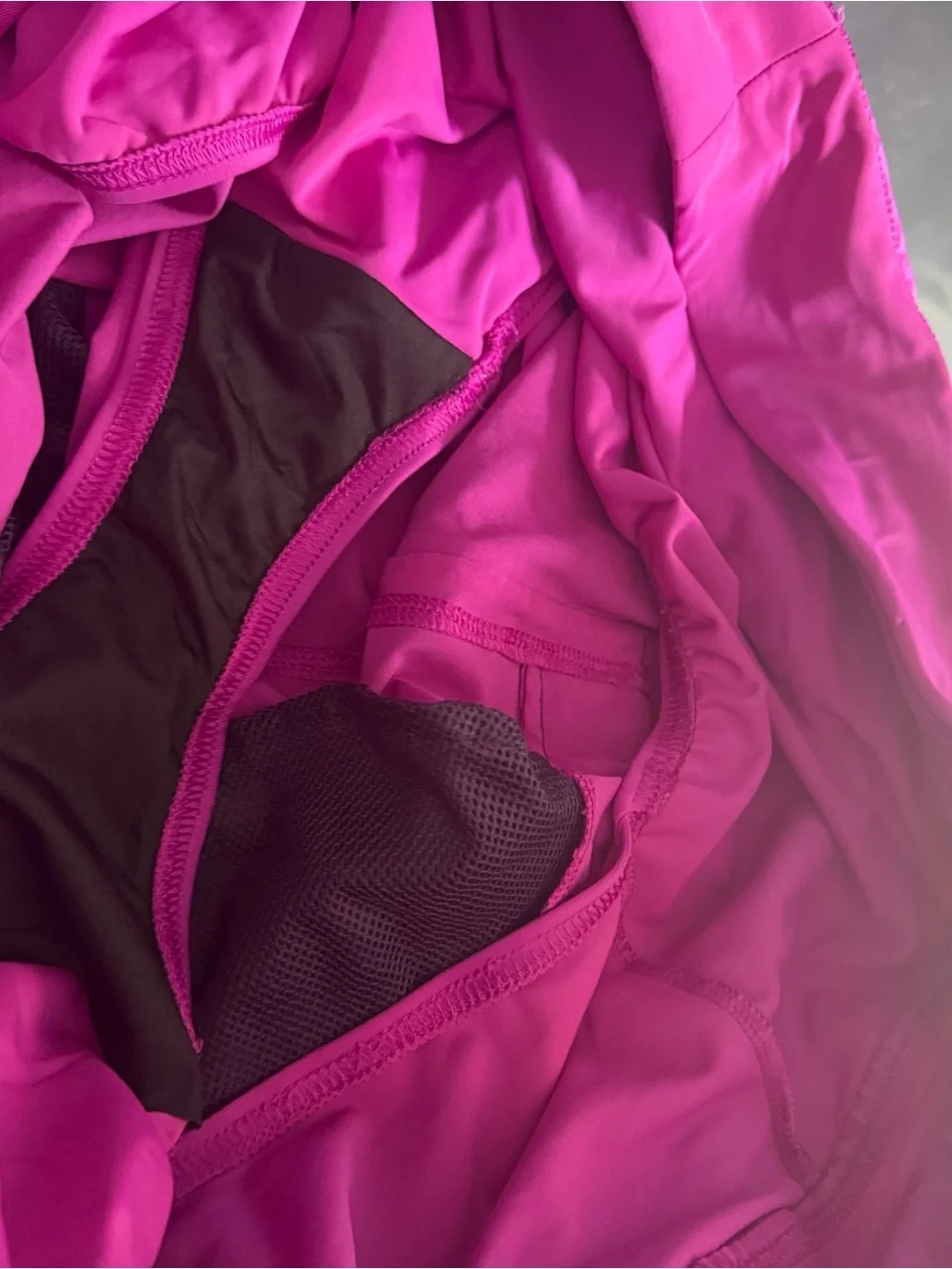 Lands' End Women's Magenta Active Swim Shorts EUC 0145